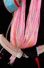 Load image into Gallery viewer, VIETNAM - bac ha market
