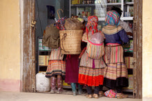 Load image into Gallery viewer, VIETNAM - Sapa - Bac Ha market
