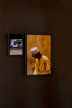 Load image into Gallery viewer, LAMU - lamu town - man with red glasses
