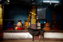 Load image into Gallery viewer, INDIA - Gokarna - ceremony

