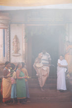 Load image into Gallery viewer, INDIA - Gokarna - temple
