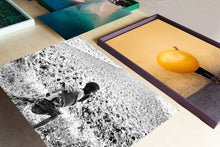 Load image into Gallery viewer, GUATEMALA - antigua - girl behind balloon
