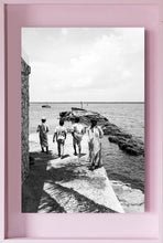 Load image into Gallery viewer, LAMU - shela - boys on the quay
