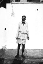 Load image into Gallery viewer, LAMU - shela - fisherman
