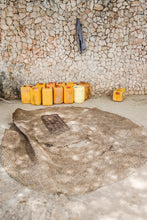 Load image into Gallery viewer, LAMU - shela - on the quay
