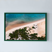Load image into Gallery viewer, MOZAMBIQUE - bazaruto archipelago - beach and sea
